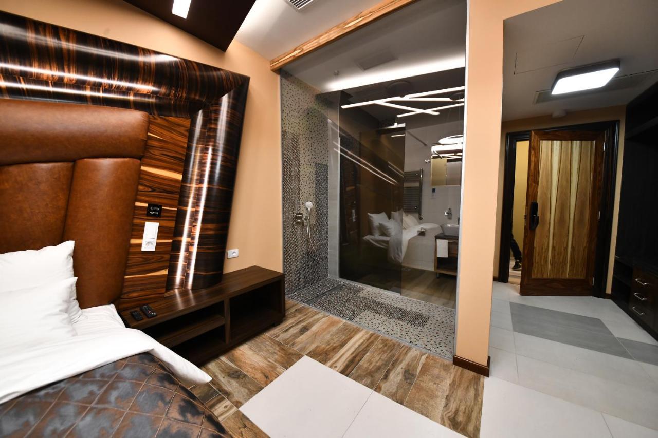 Hotel Havana Лозница Экстерьер фото