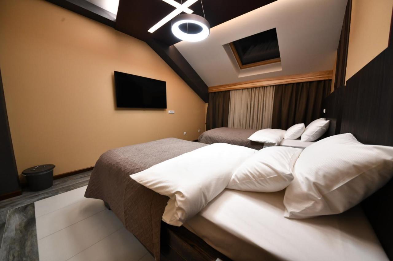 Hotel Havana Лозница Экстерьер фото