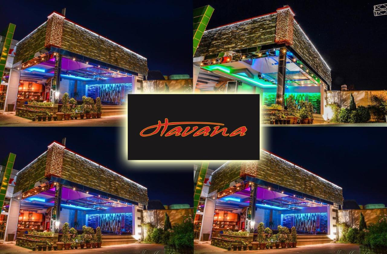 Hotel Havana Лозница Экстерьер фото