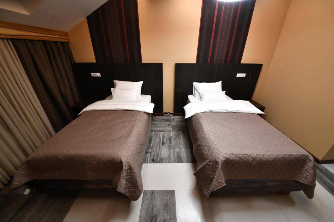 Hotel Havana Лозница Экстерьер фото